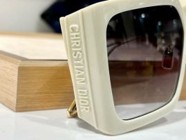 Picture of Dior Sunglasses _SKUfw55790802fw
